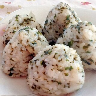 美味しい☆〜自家製シソおにぎり